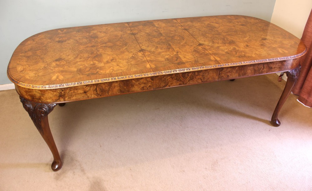 Antique Burr Walnut Queen Anne Style Extending Dining Table