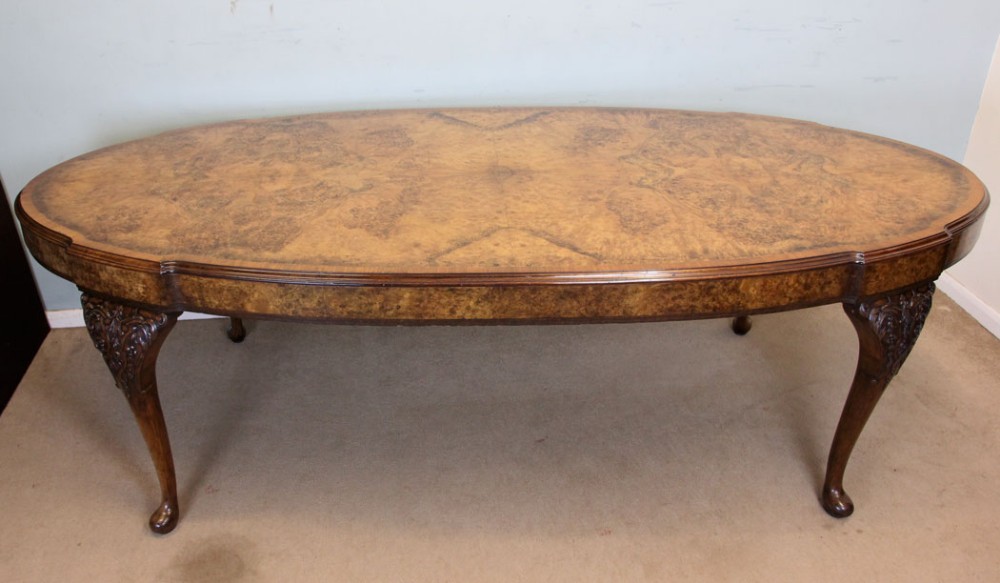 Large Burr Walnut Queen Anne Style Shaped Dining Table
