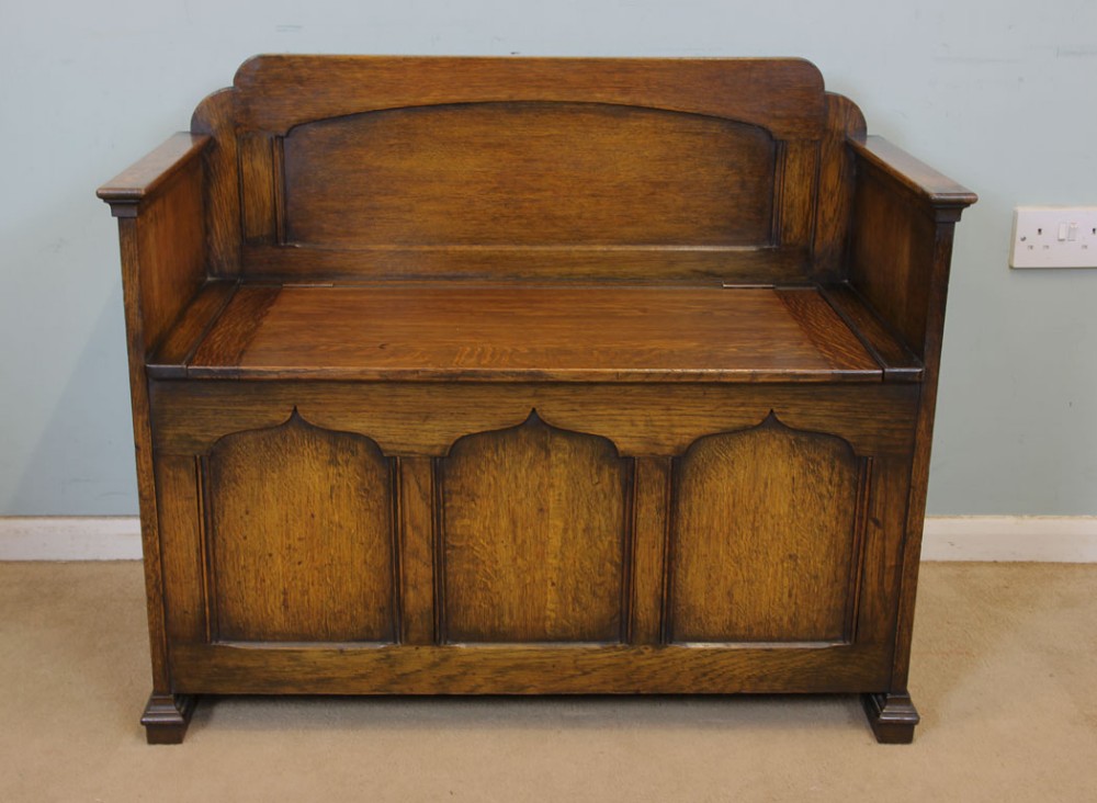 Oak Hall Seat Monks Bench Settle.