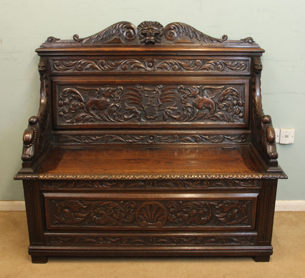 Antique Carved Oak Victorian Bench Settle.
