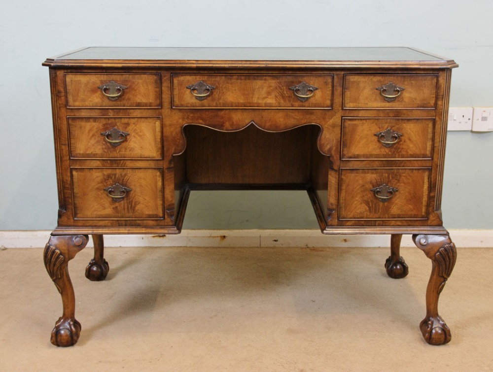 Figured Walnut Kneehole Writing Desk
