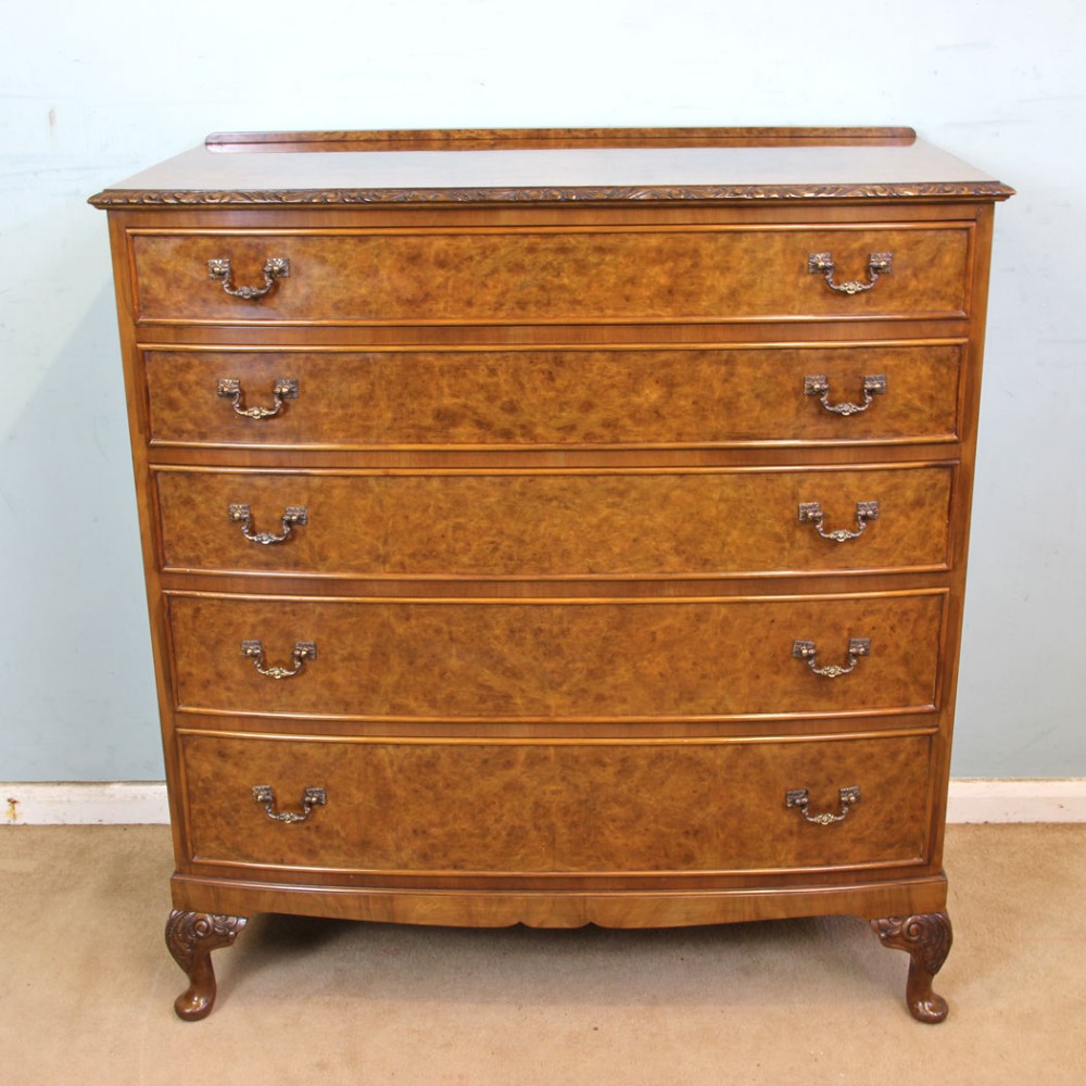 Burr Walnut Queen Anne Style Bow Fronted Chest of Drawers.