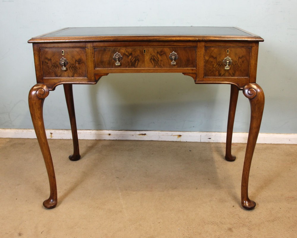 Quality Antique Walnut Writing Table