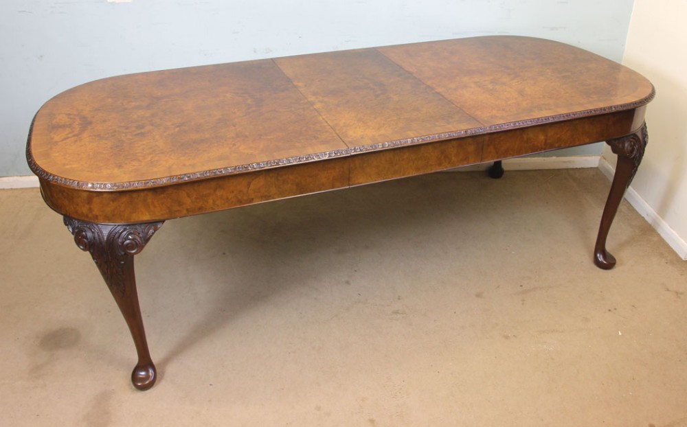 Burr Walnut Queen Anne Style Extending Dining Table