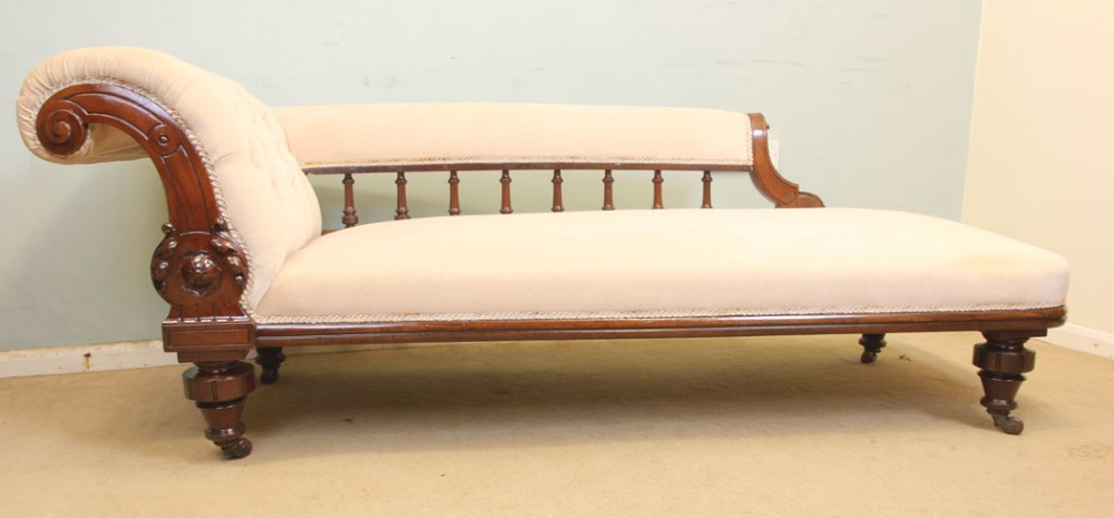 Antique Victorian Mahogany Chaise 