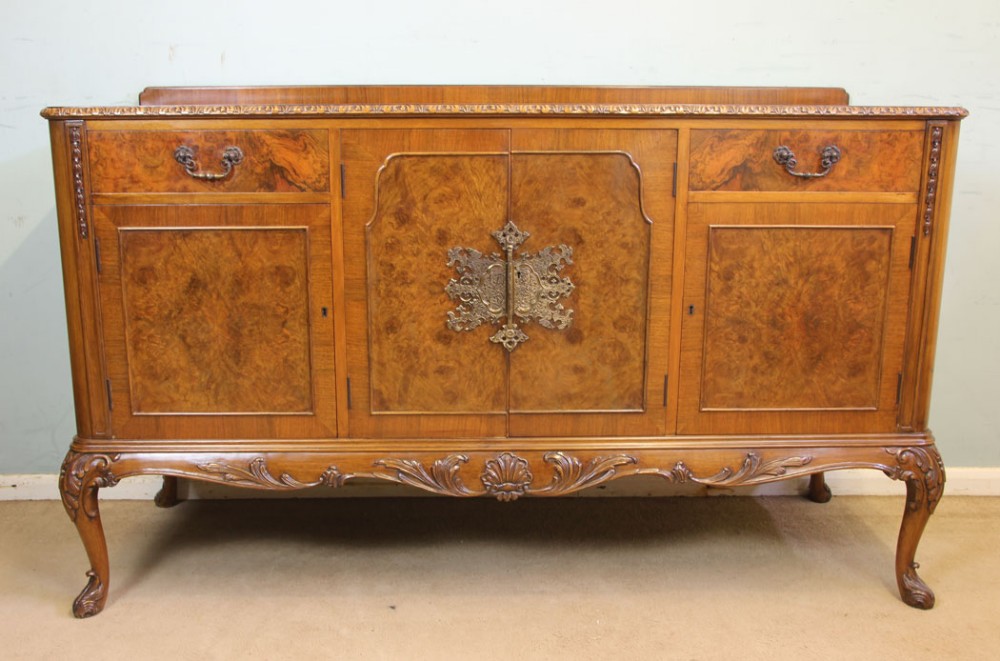 Burr Walnut Queen Anne Style Sideboard Server.