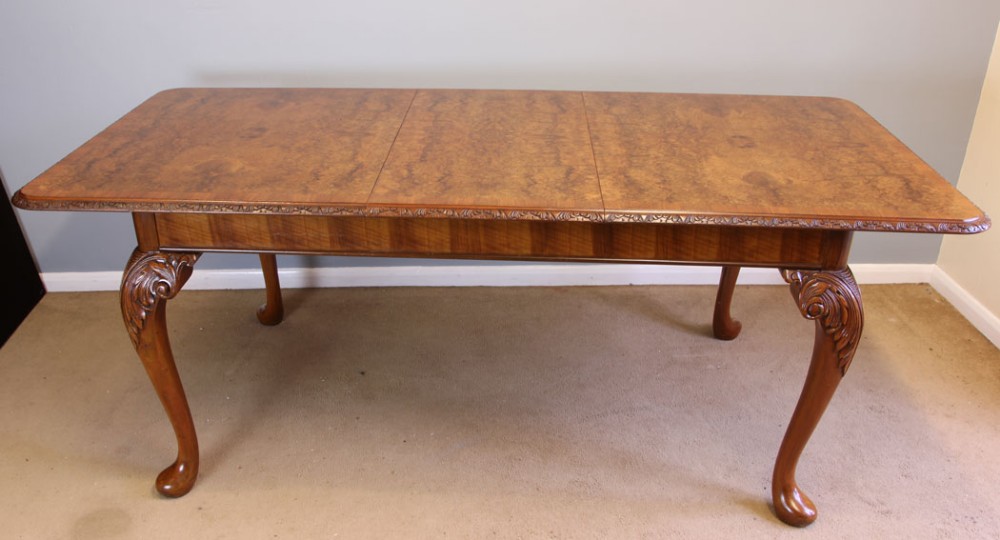Queen Anne Style Burr Walnut Extending Dining Table