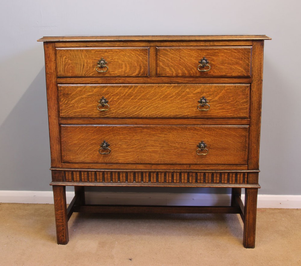 Antique Small Oak Chest Drawers