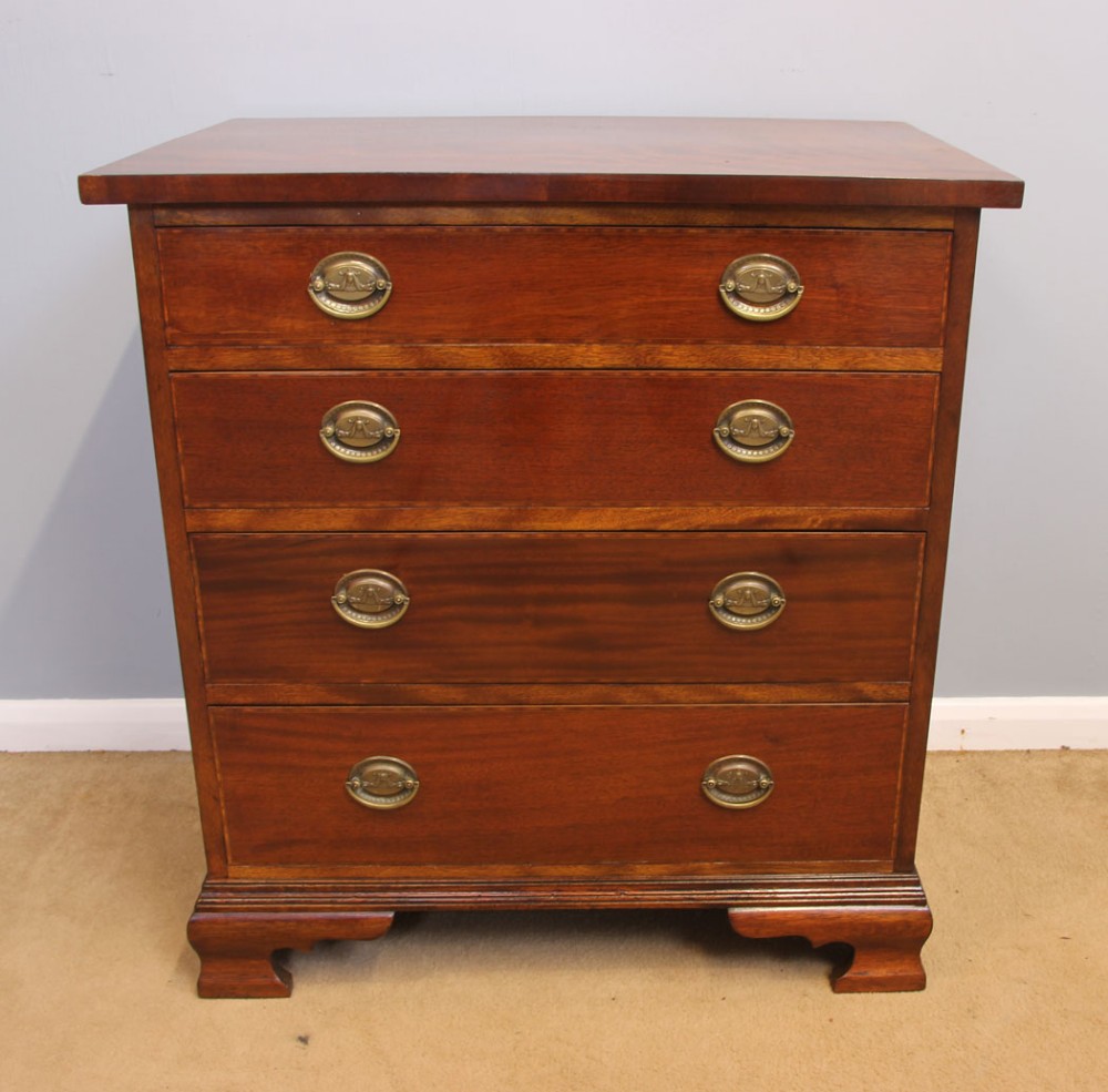 Antique Georgian Style Small Mahogany Chest of Drawers