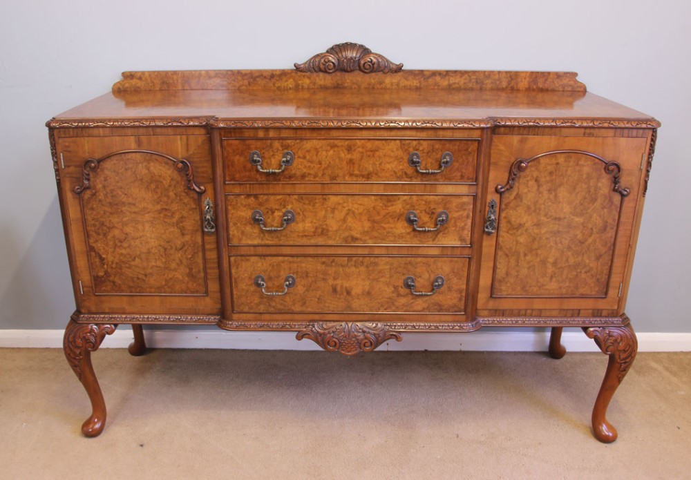 Quality Queen Anne Style Burr Walnut Sideboard Server. 