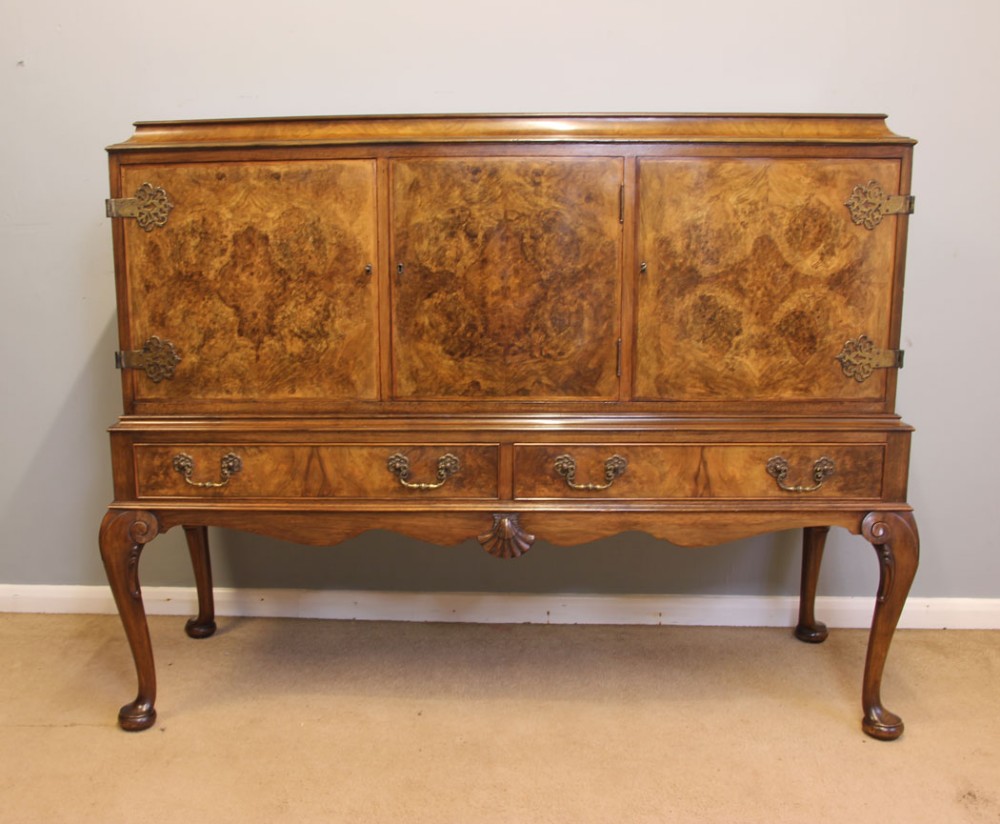 Antique Burr Walnut Sideboard. 