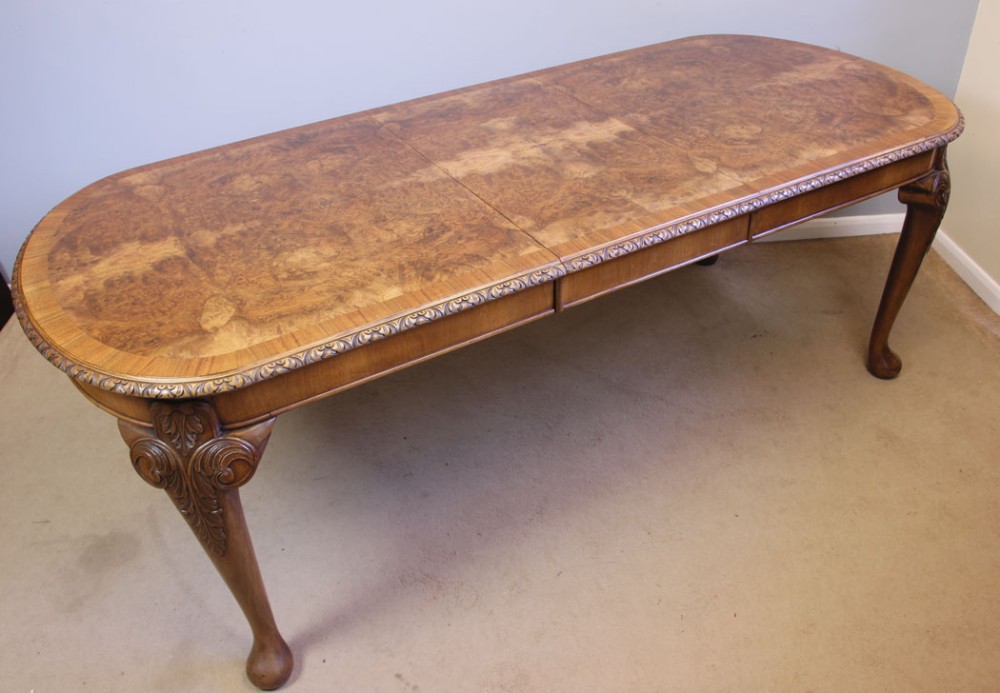 Antique Queen Anne Style Burr Walnut Extending Dining Table. 