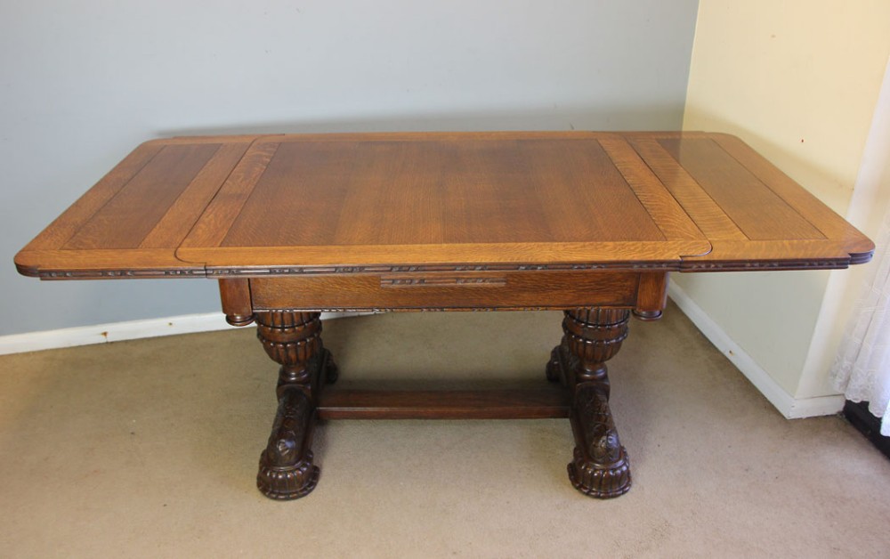 Antique Oak Refectory Draw Leaf Extending Dining Table.