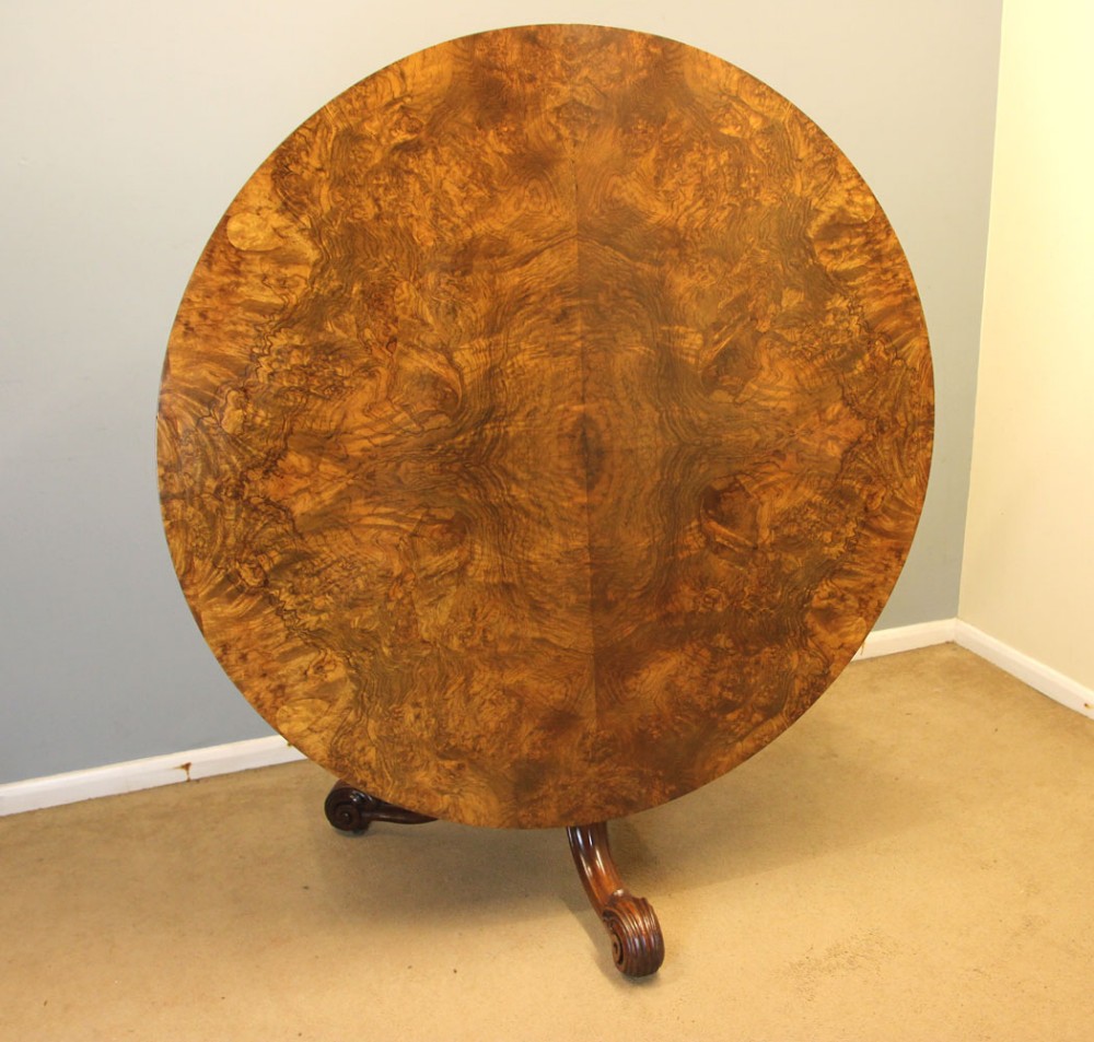 Antique Victorian Round Burr Walnut Breakfast Dining Table