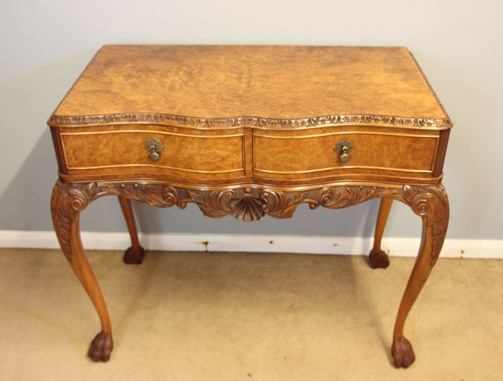 Quality Burr Walnut Serving Side Table