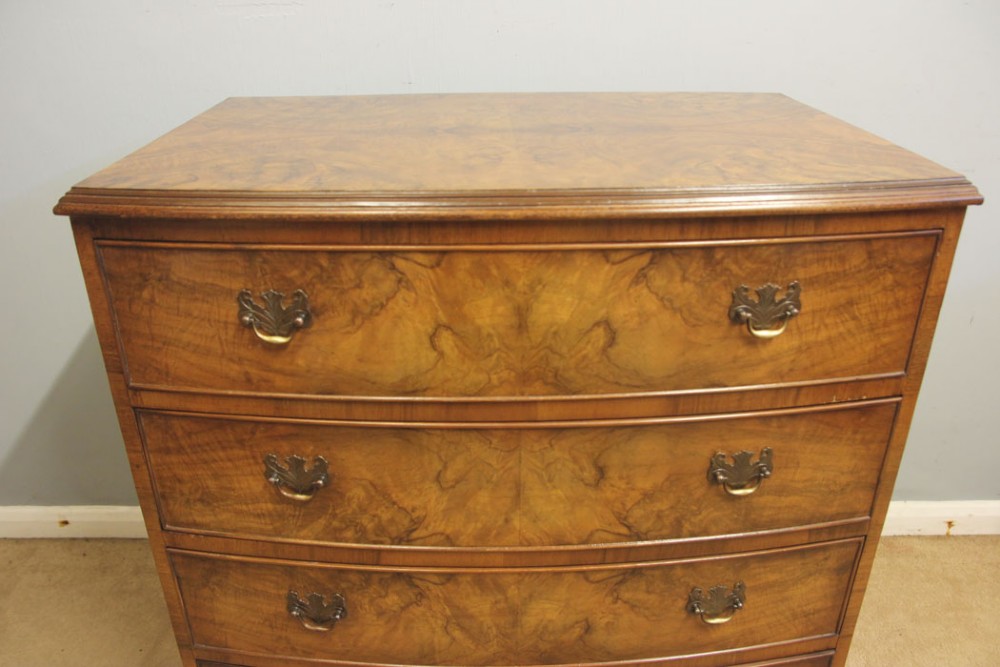 Antique Bow Front Burr Walnut Chest of Drawers View III