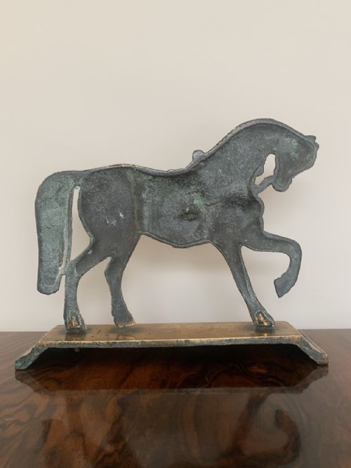 ANTIQUE VICTORIAN BRASS DOORSTOP STRIDING HORSE - ADDITIONAL PHOTO 2