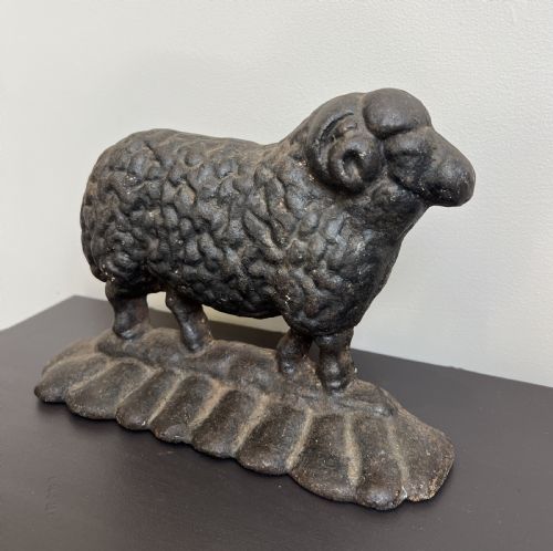 19TH CENTURY CAST IRON DOORSTOP RAM - ADDITIONAL PHOTO 4
