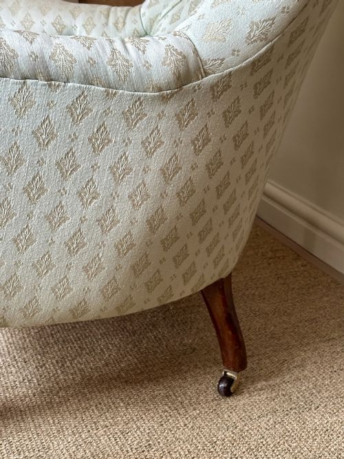 ANTIQUE BUTTON BACK UPHOLSTERED ARMCHAIR - ADDITIONAL PHOTO 6