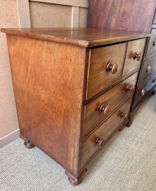 PETITE OR CHILD'S ANTIQUE CHEST OF DRAWERS - ADDITIONAL PHOTO 2