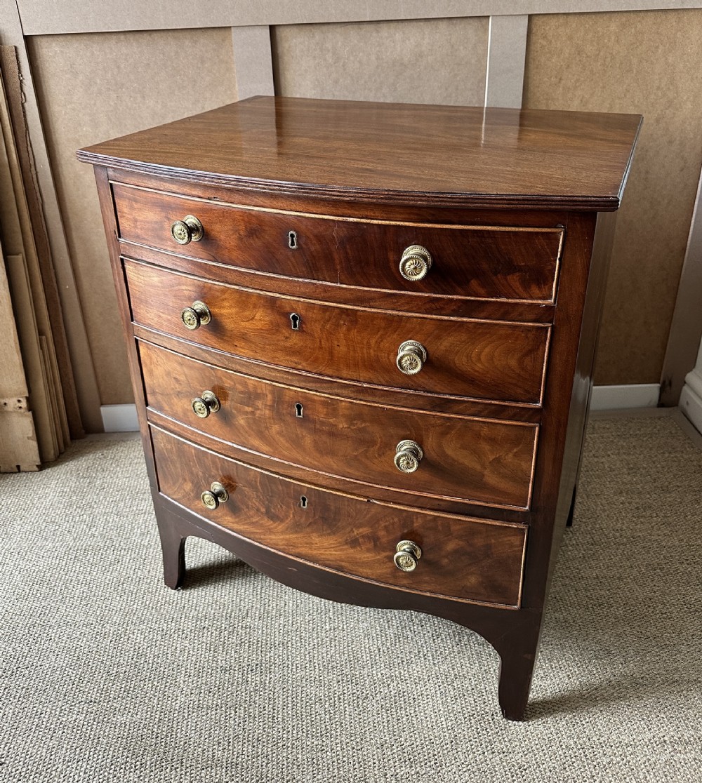 Small Antique Bow Fronted Mahogany Bachelors Chest of Drawers View III