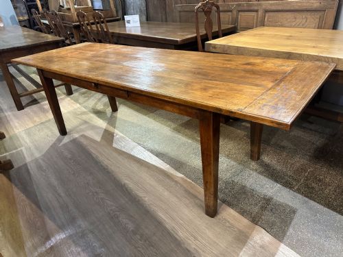 EARLY 19TH CENTURY CHERRY DINING TABLE - ADDITIONAL PHOTO 1