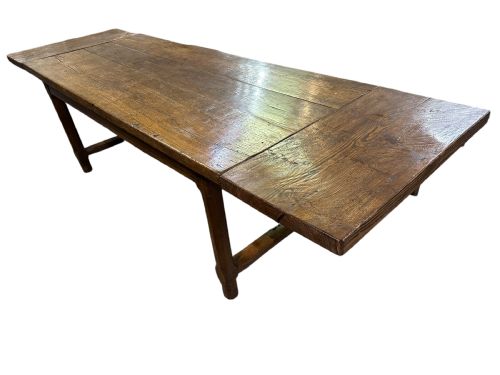 18th century oak rustic farmhouse table with two extension leaves - CATEGORY: ANTIQUE TABLES - DATED 18TH CENTURY