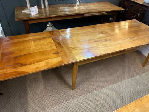 19TH CENTURY CHERRY DOUBLE EXTENDING FARMHOUSE TABLE - ADDITIONAL PHOTO 2