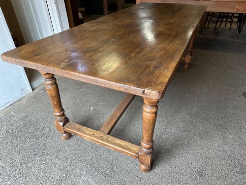 ANTIQUE ELM TURNED LEG DINING TABLE - ADDITIONAL PHOTO 5