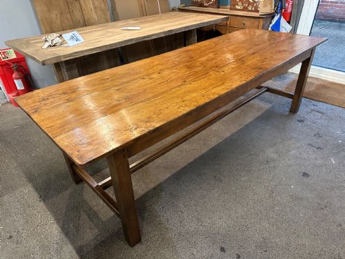 19TH CENTURY ELM FARMHOUSE TABLE - ADDITIONAL PHOTO 4