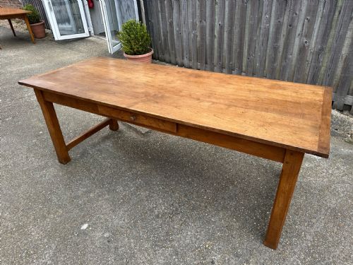 19TH CENTURY ASH END STRETCHER FARMHOUSE TABLE - ADDITIONAL PHOTO 1