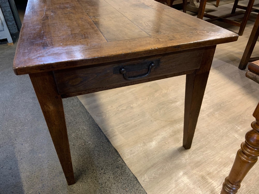 Early 19th Century Oak Dining Table View III