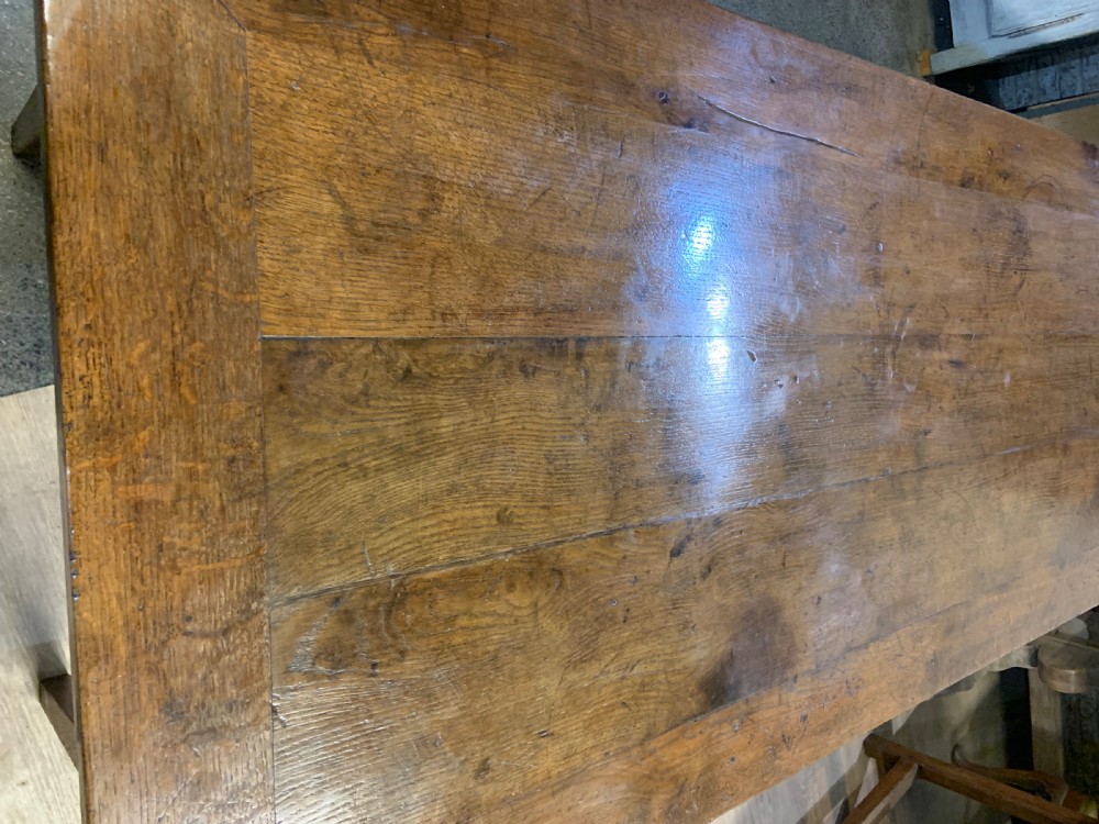 Early 19th Century Oak Dining Table View IV