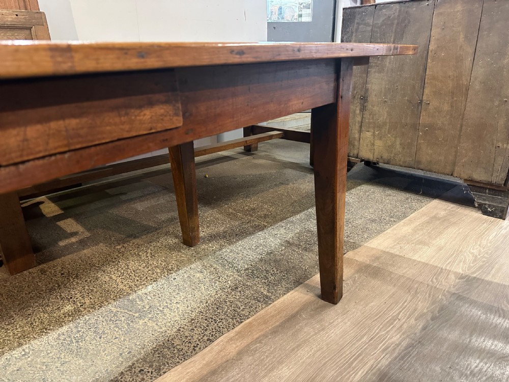 Early 19th Century Cherry Dining Table View VII