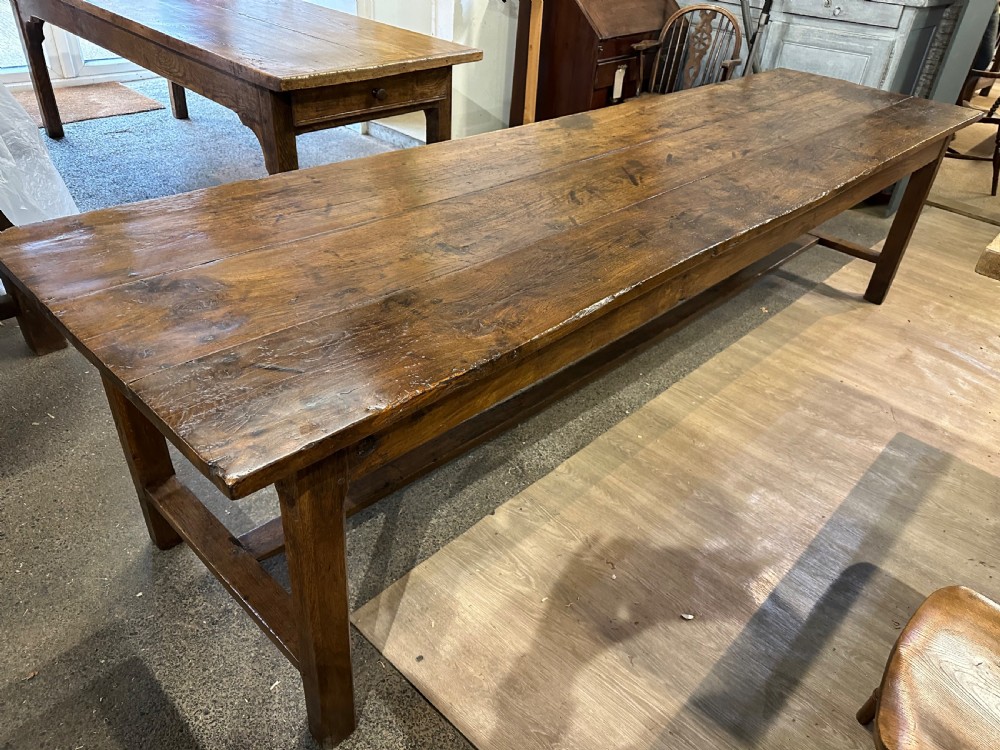 18th Century Large Oak Farmhouse Dining table View II