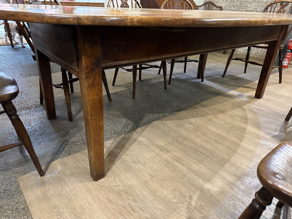19th Century Sycamore Oval dining Table  View III