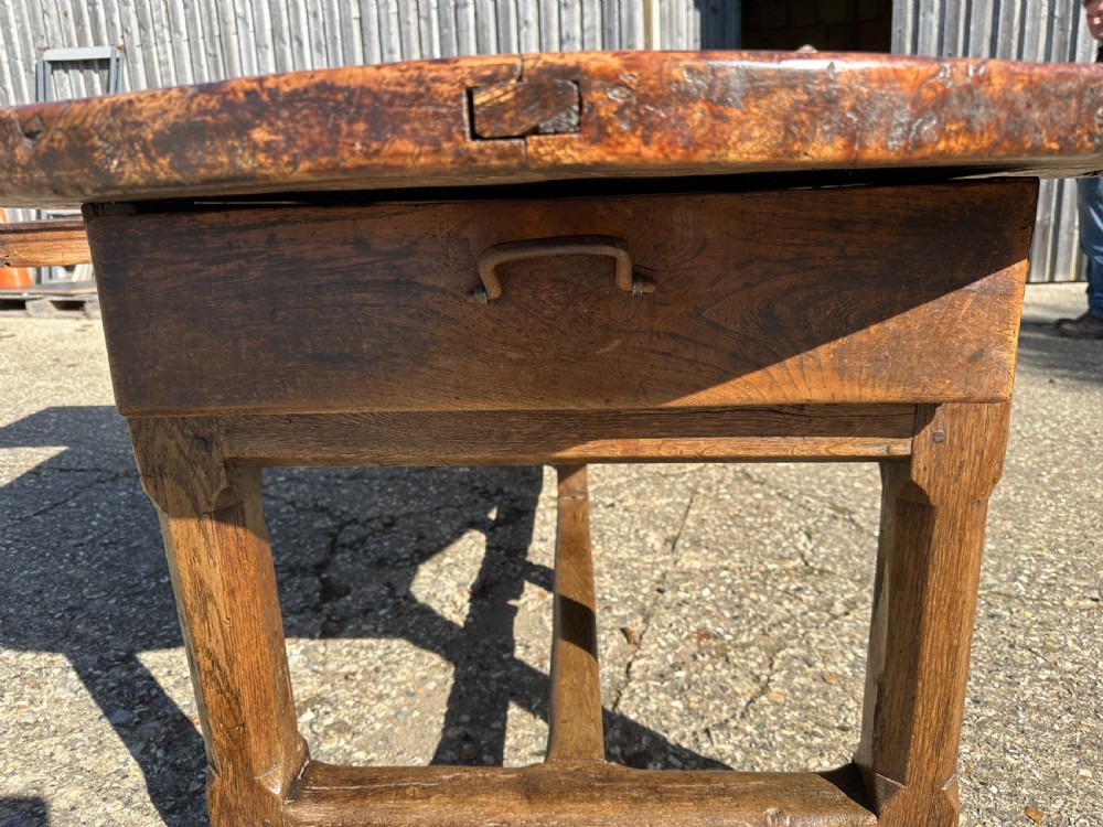 18th Century Burr Elm and Oak Oval Table View III