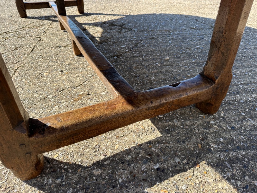 18th Century Burr Elm and Oak Oval Table View V