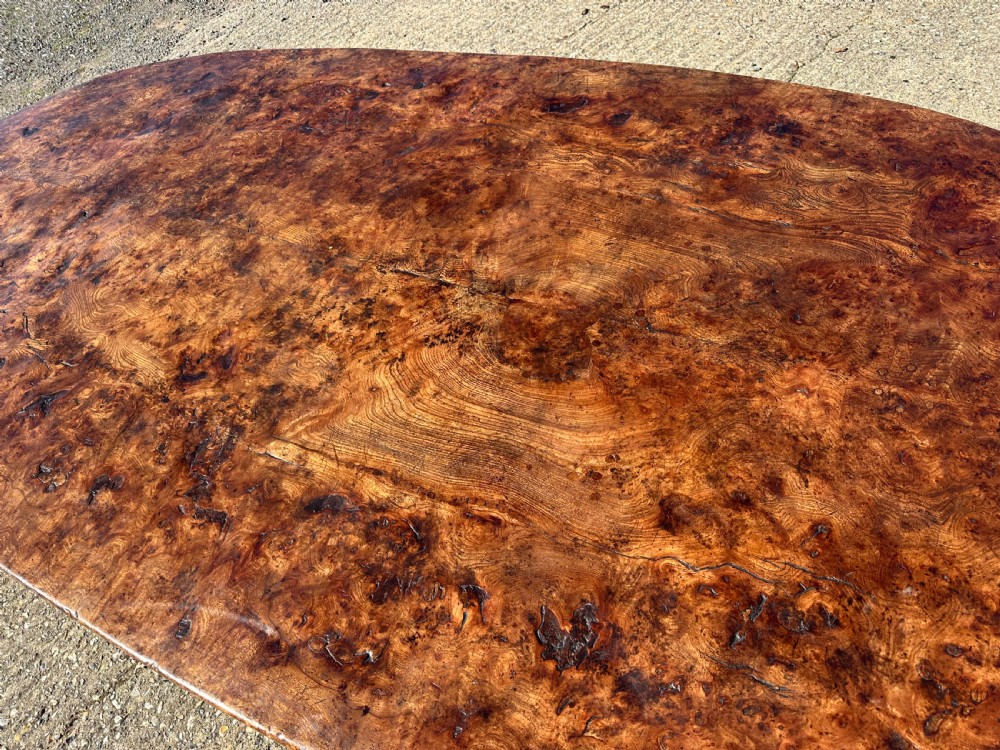 18th Century Burr Elm and Oak Oval Table View VI