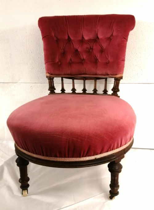 victorian walnut occasional chair - CATEGORY: ANTIQUE CHAIRS - DATED 1870
