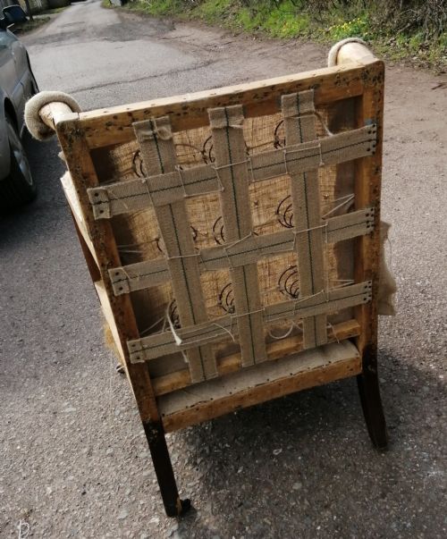 ANTIQUE WING ARM CHAIR FOR UPHOLSTERY - ADDITIONAL PHOTO 6