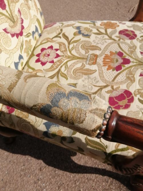 A WALNUT GAINSBOROUGH TYPE TAPESTRY ARMCHAIR - ADDITIONAL PHOTO 1