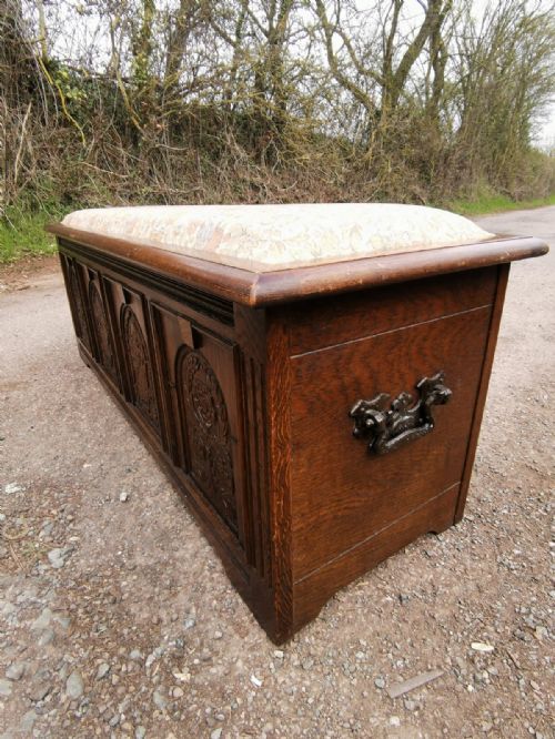CARVED HALL SEAT BENCH - ADDITIONAL PHOTO 6
