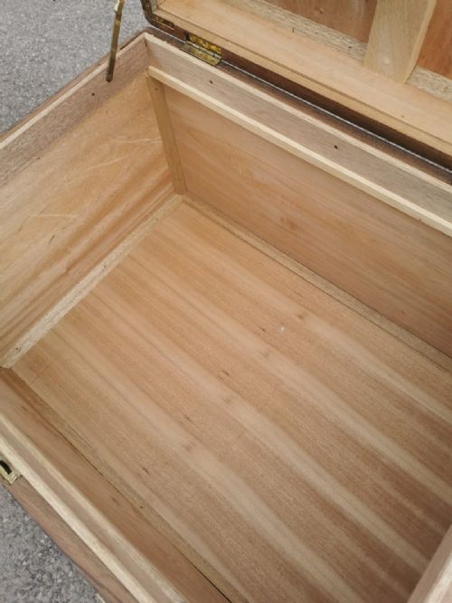 LARGE CAMPHOR TRUNK - ADDITIONAL PHOTO 3