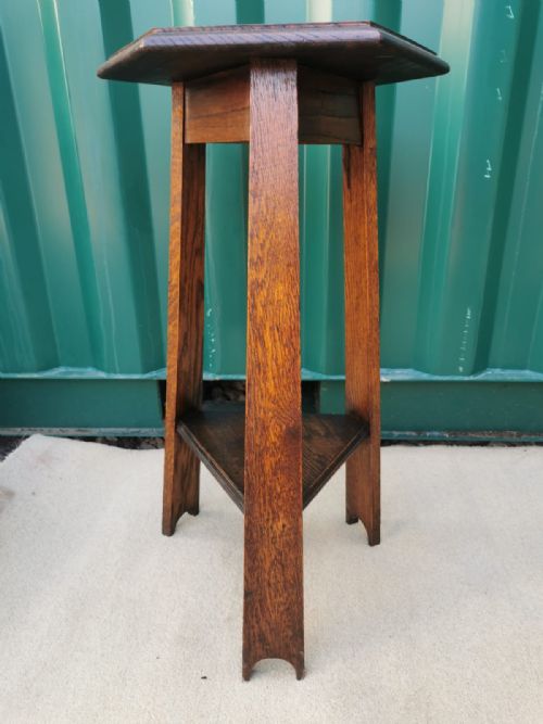 ART'S AND CRAFTS OAK TABLE LAMP TABLE - ADDITIONAL PHOTO 3