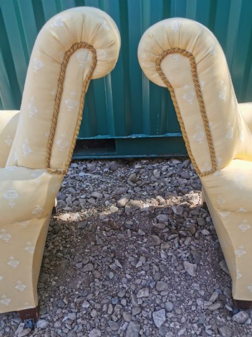 ANTIQUE PAIR OF UPHOLSTERED ARMCHAIRS - ADDITIONAL PHOTO 4
