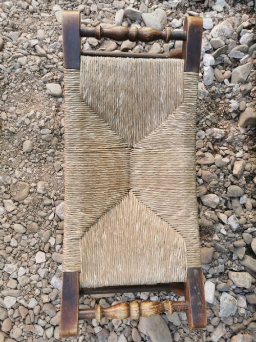 ARTS AND CRAFTS RUSH SEATED STOOL - ADDITIONAL PHOTO 2