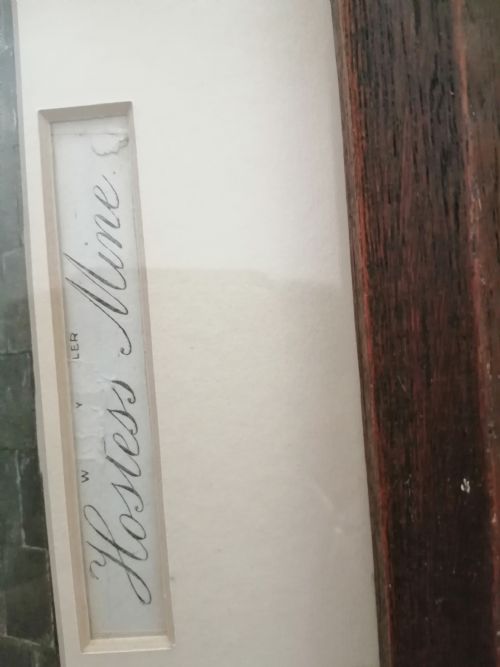 ANTIQUE PAIR OF GOTHIC OAK FRAMES - ADDITIONAL PHOTO 6