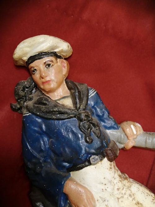 ANTIQUE DOOR STOP BRITAIN'S PRIDE METAL FIGURE - ADDITIONAL PHOTO 2