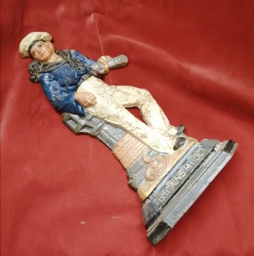 ANTIQUE DOOR STOP BRITAIN'S PRIDE METAL FIGURE - ADDITIONAL PHOTO 5